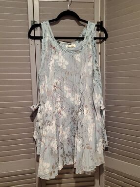 Indigo Thread Co Light Blue Floral Sleeveless Tunic Size 1X